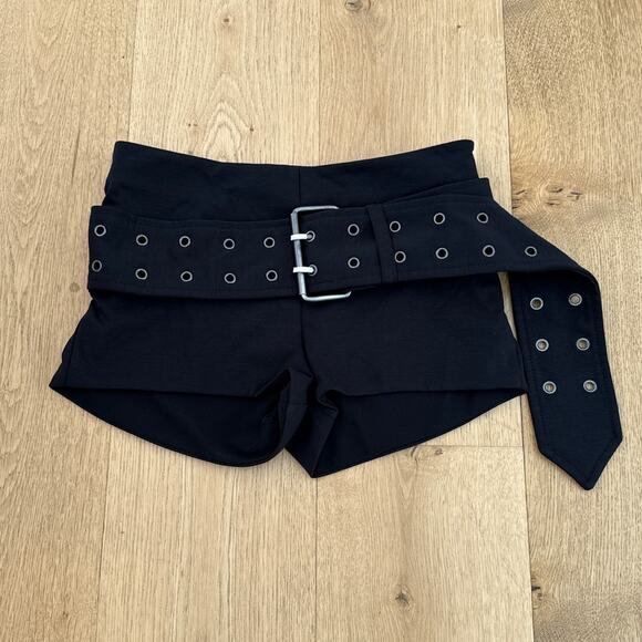 LOBA Chleo Hot Shorts with Belt Size XXS in Black - Picture 1 of 5